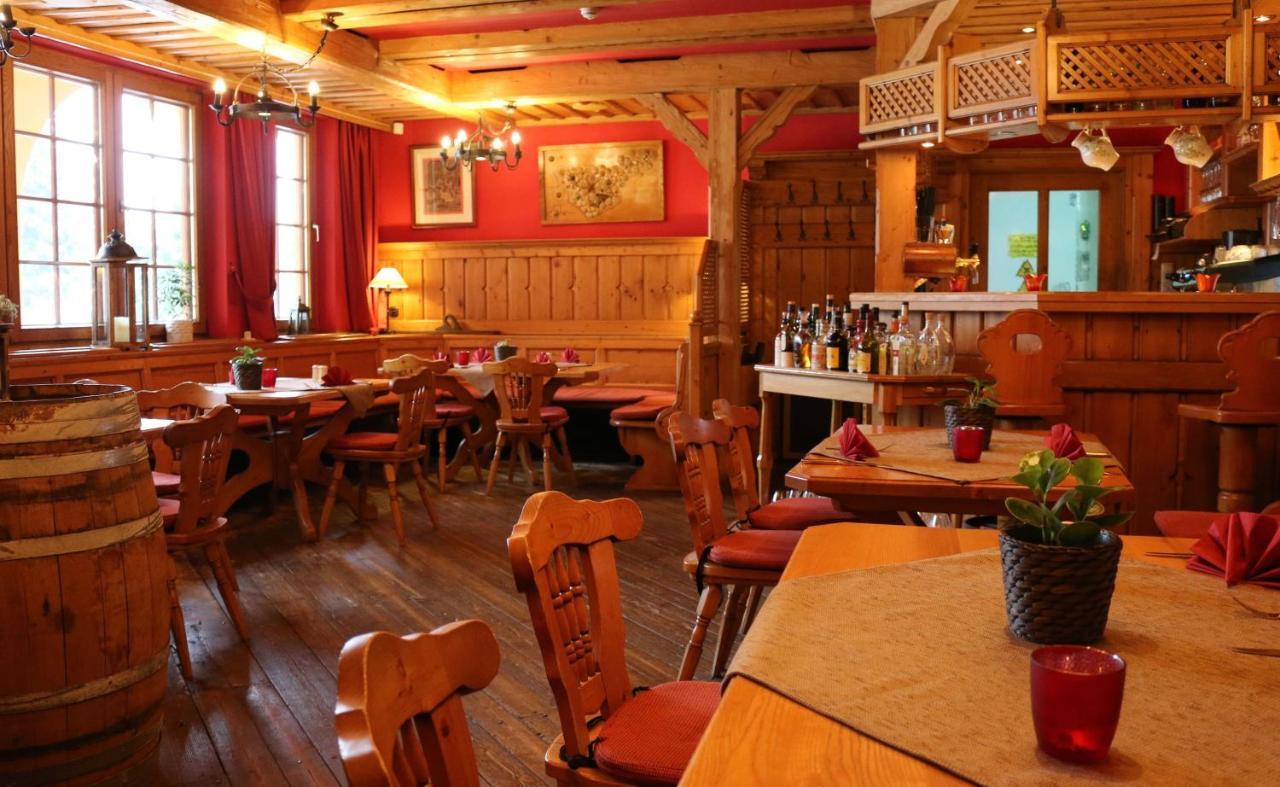 Gröditz Hotel Spanischer Hof מראה חיצוני תמונה