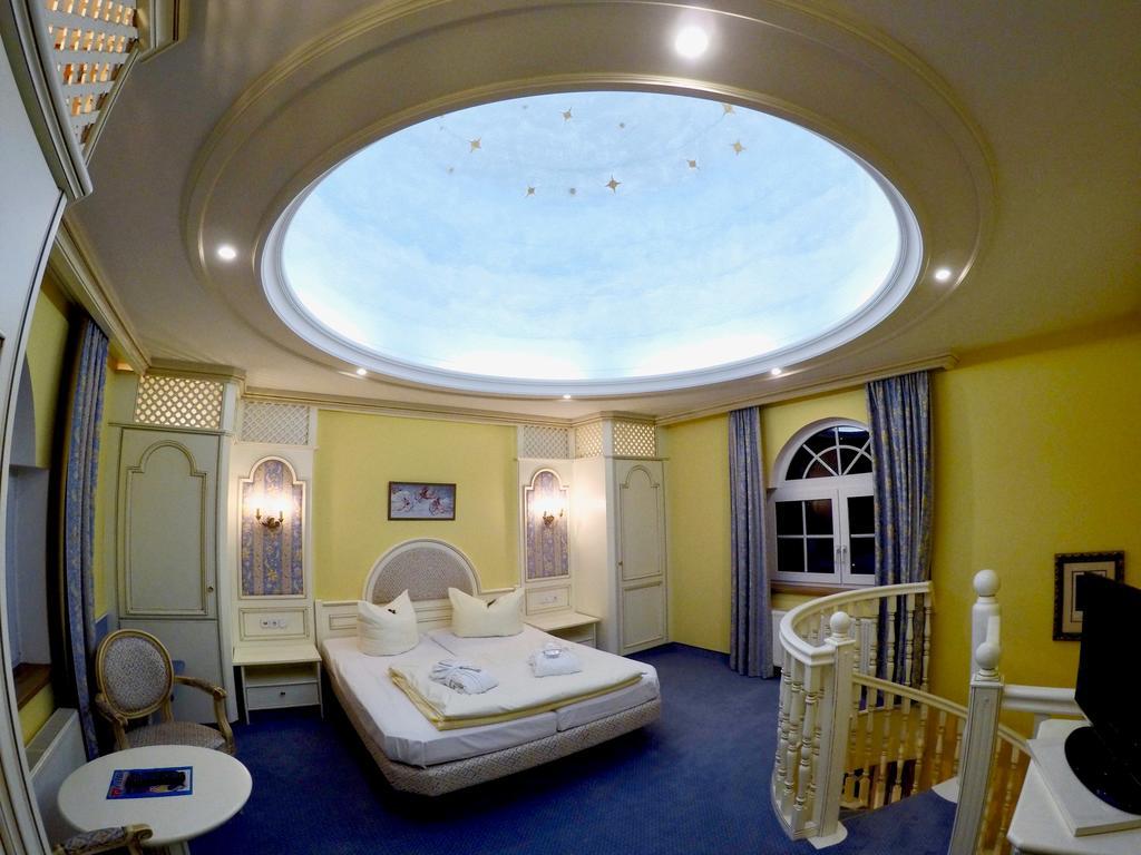 Gröditz Hotel Spanischer Hof מראה חיצוני תמונה