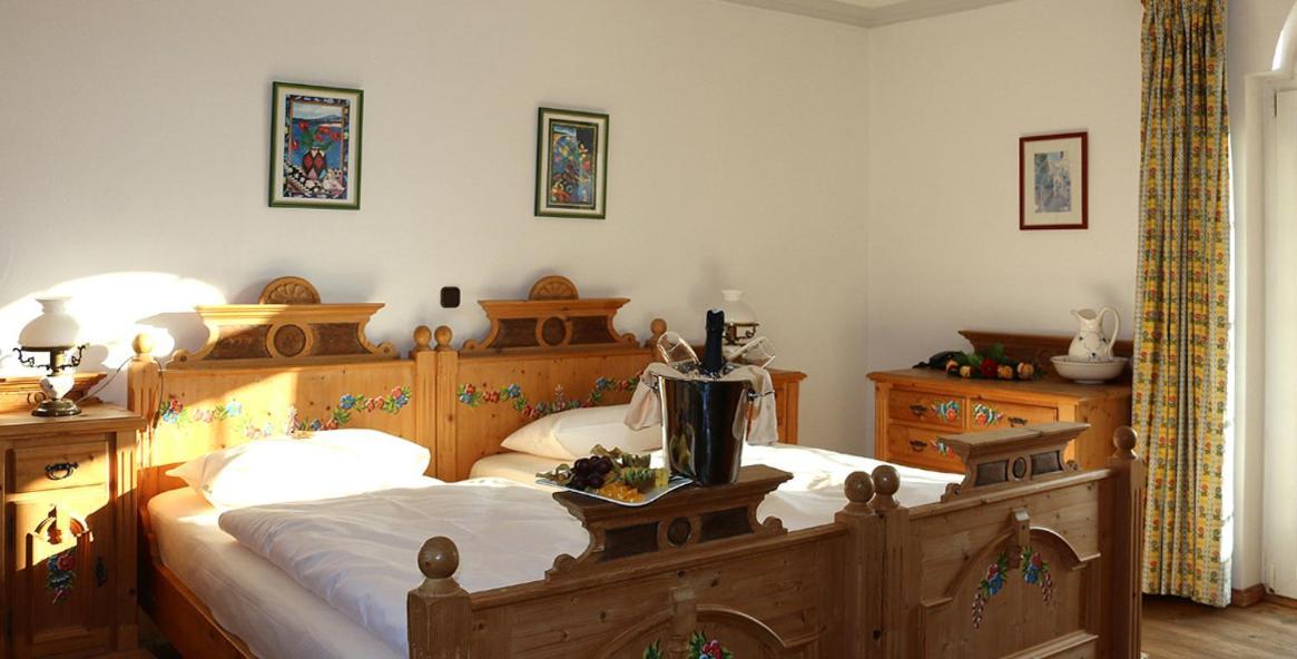 Gröditz Hotel Spanischer Hof מראה חיצוני תמונה